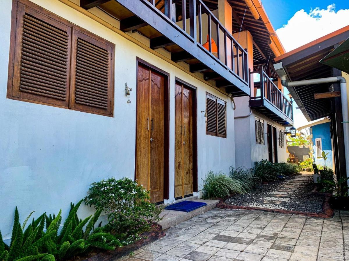Capung Guesthouse Jimbaran  Exterior photo